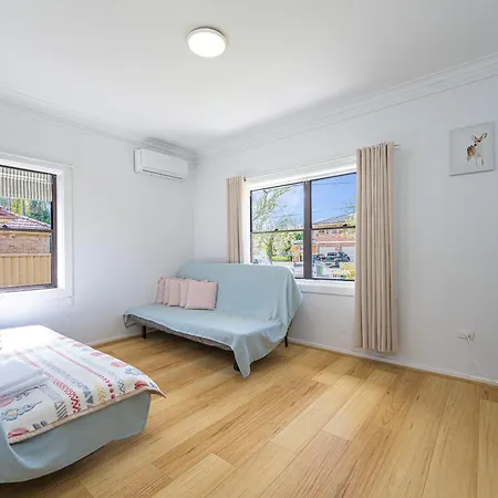Belmore Brand New Renovated 3Br House Ac & Parking Sydney Exterior photo