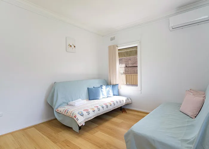 Belmore Brand New Renovated 3Br House Ac & Parking